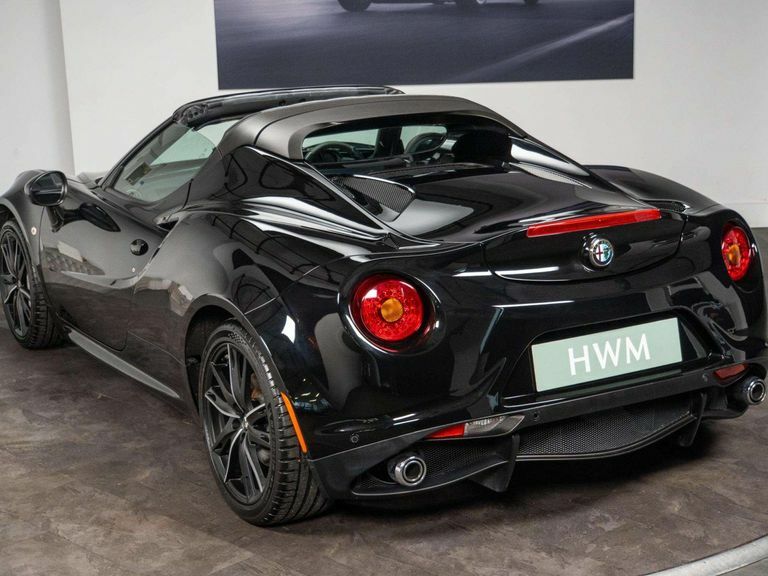 Alfa Romeo 4C Alfa Romeo 4C 1.75 Tbi Tct Red #27