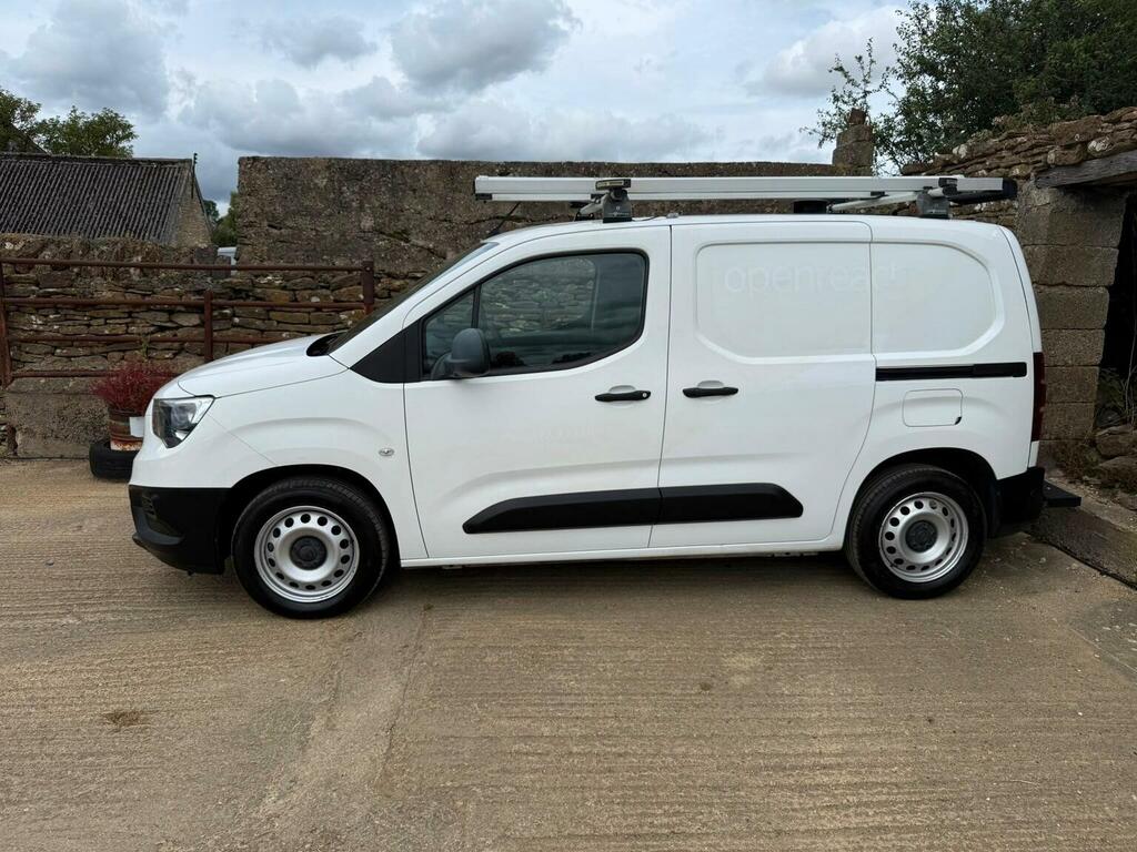 Vauxhall Combo 1.6 Turbo D 2300 Edition L1 H1 Euro 6 Ss White #4