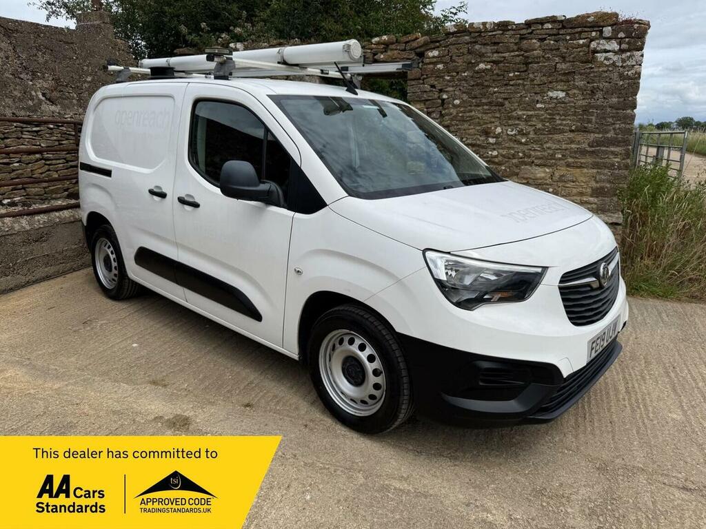 Vauxhall Combo 1.6 Turbo D 2300 Edition L1 H1 Euro 6 Ss White