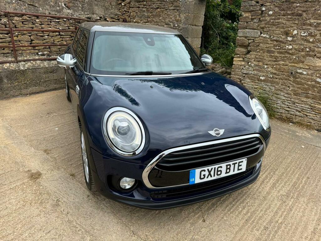 Mini Clubman Estate Red #7