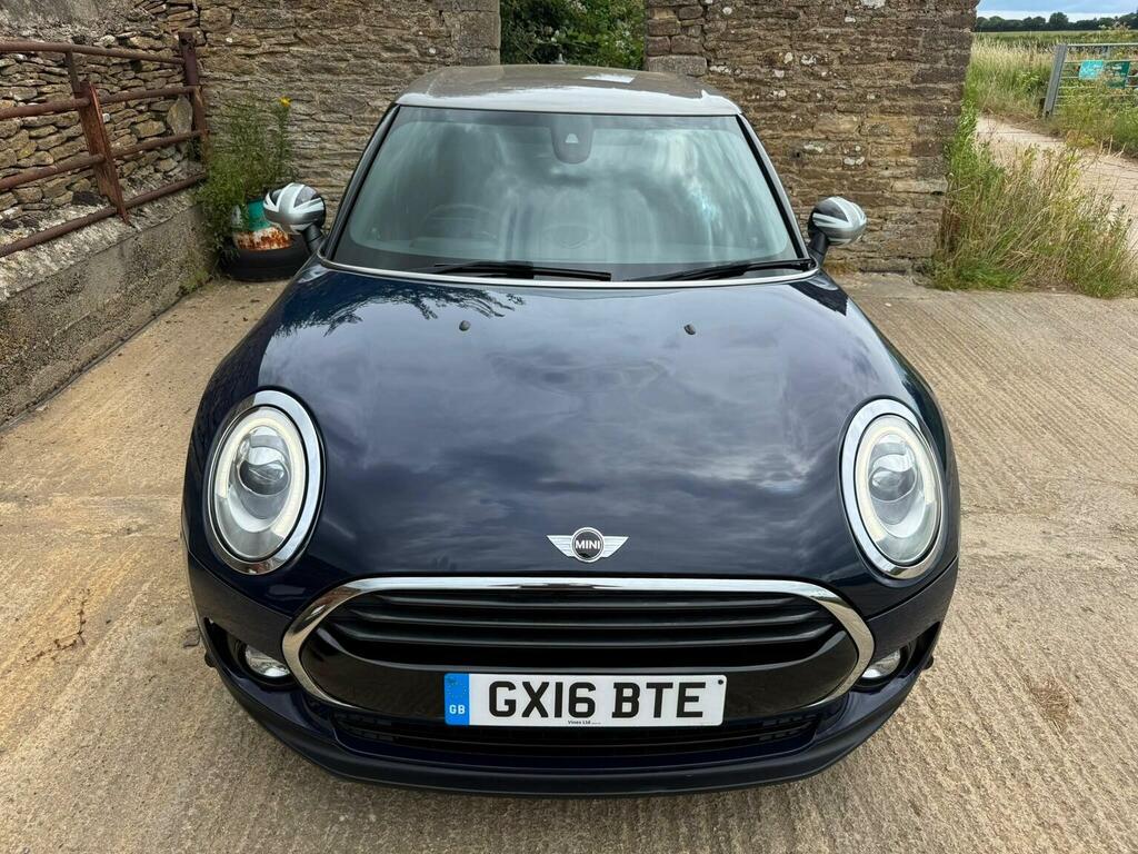 Mini Clubman Estate Red #10