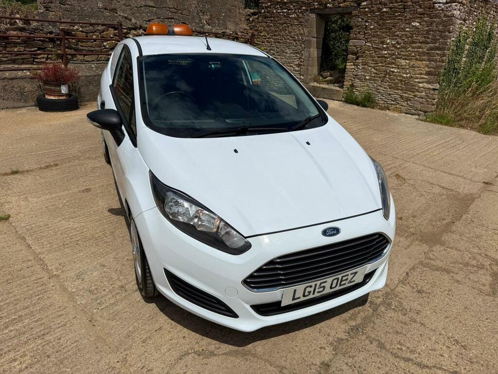 Ford Fiesta Car Derived Van 1.5 Tdci Econetic Panel Van 2 White #6