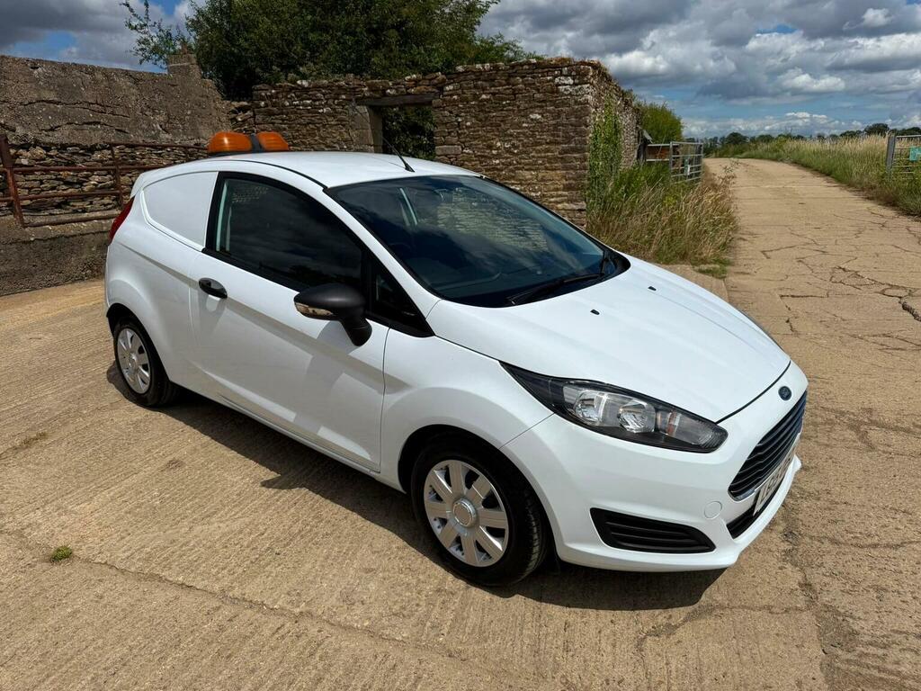 Ford Fiesta Car Derived Van 1.5 Tdci Econetic Panel Van 2 White #5