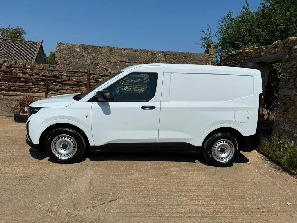 Ford Transit Courier 1.0 Ecoboost 125Ps Limited Van Blue #14