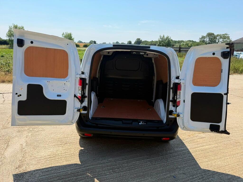 Ford Transit Courier 1.0 Ecoboost 125Ps Limited Van Blue #20