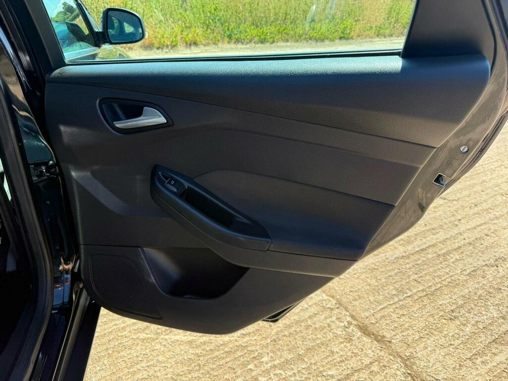 Ford Focus 1.6 Tdci Zetec Euro 5 Ss Grey #42