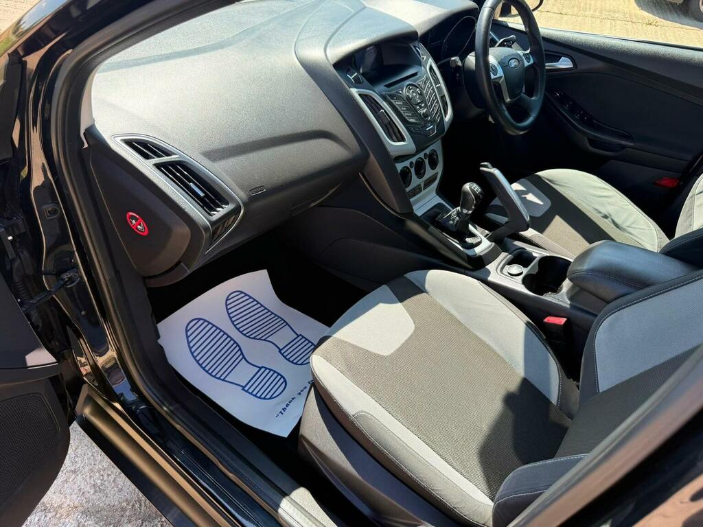 Ford Focus 1.6 Tdci Zetec Euro 5 Ss Grey #67
