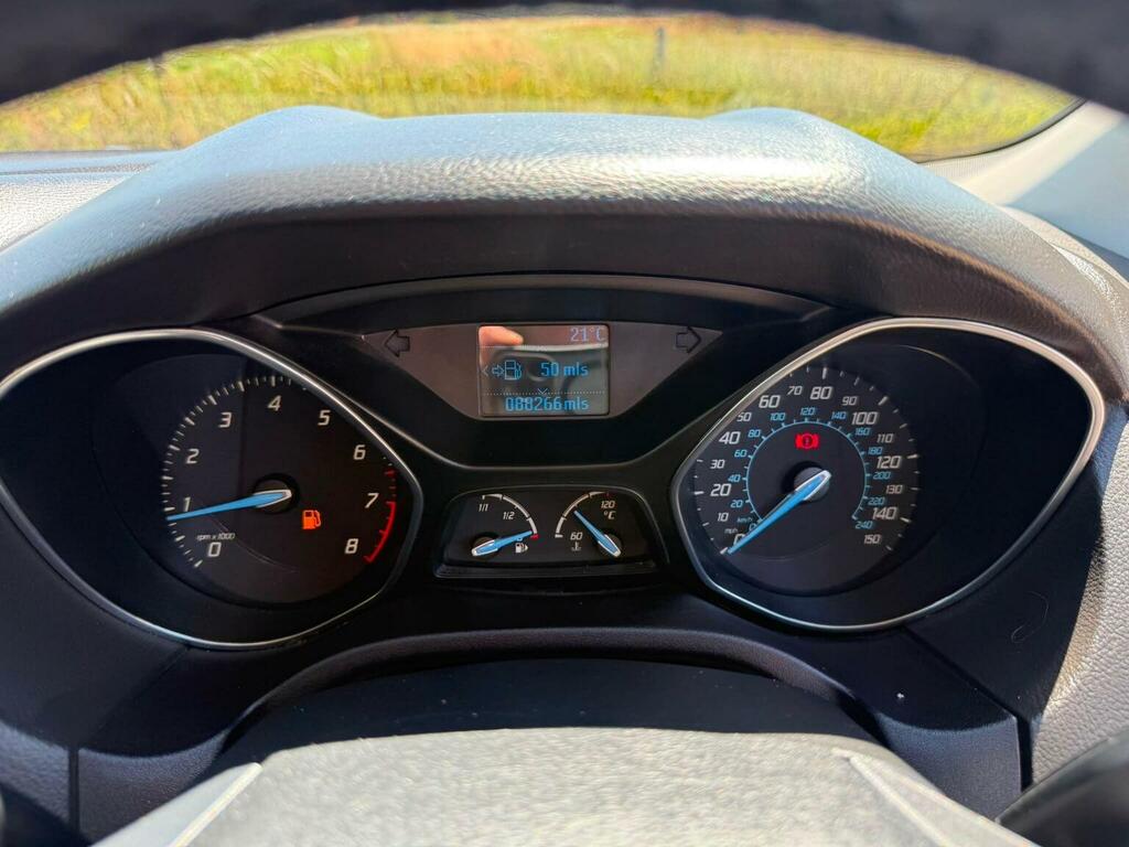 Ford Focus 1.6 Tdci Zetec Euro 5 Ss Grey #53