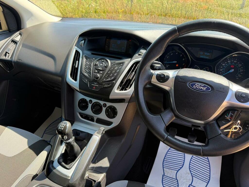 Ford Focus 1.6 Tdci Zetec Euro 5 Ss Grey #24