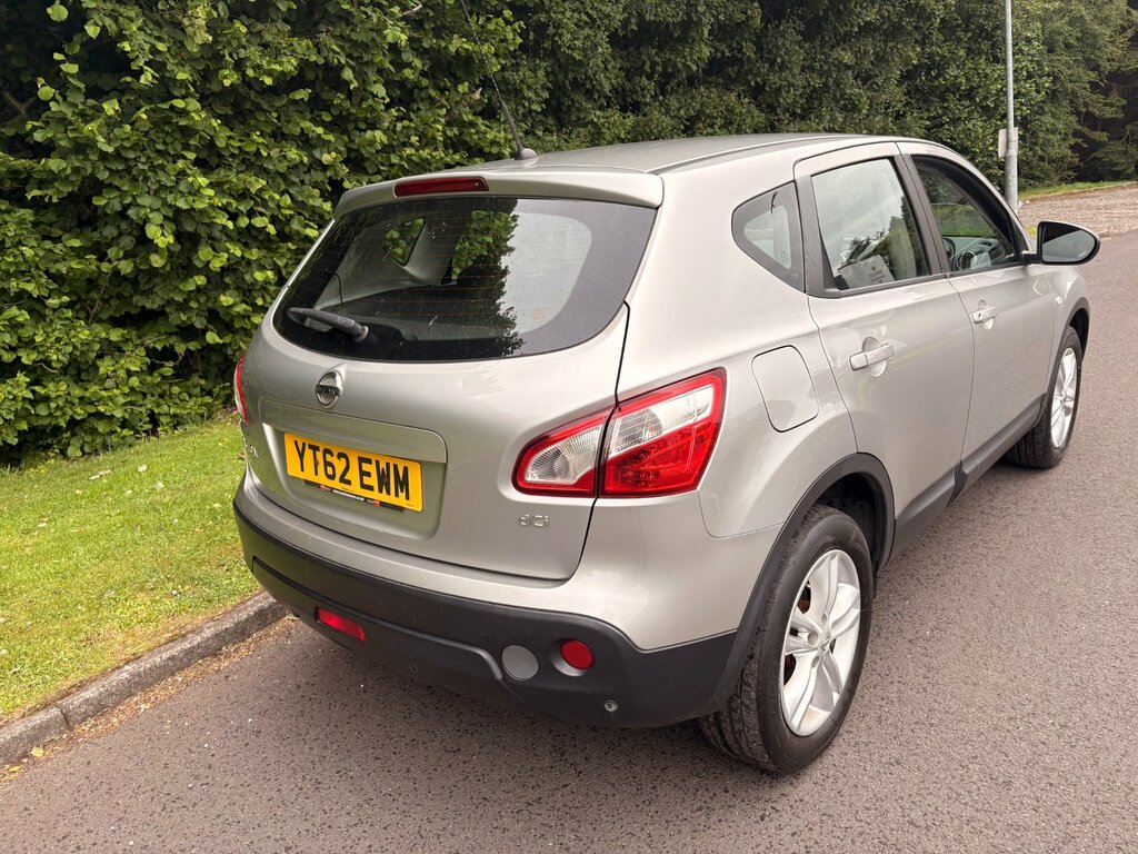 Nissan Qashqai 1.6 Acenta 42,000 Miles With Sat-nav Silver #9