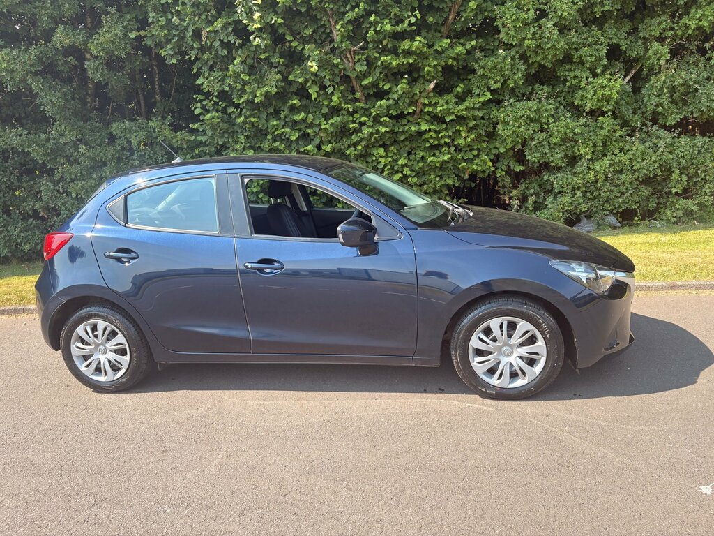 Mazda 2 1.5 Skyactiv-g Se Hatchback Euro Blue #3