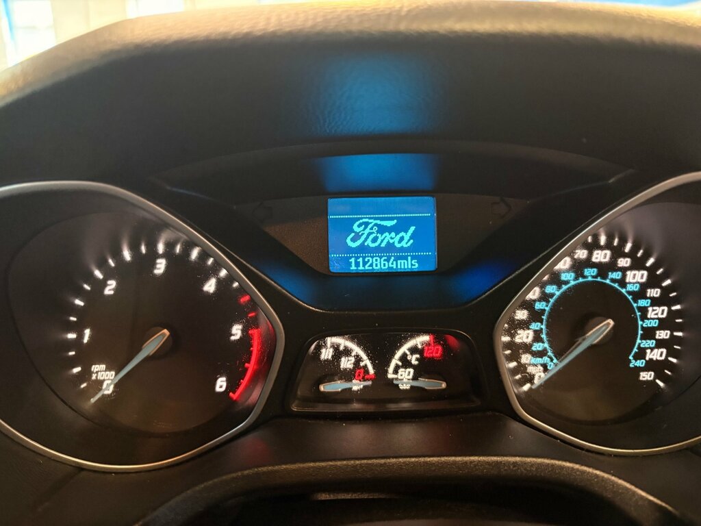 Ford Focus Focus Zetec S T White #18