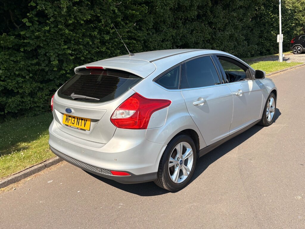 Ford Focus 1.6 Tdci Zetec Hatchback Euro 5 Silver #4