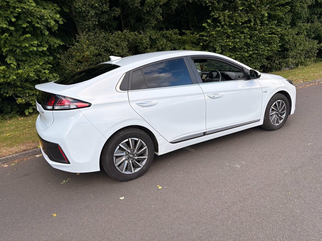 Hyundai Ioniq 38.3Kwh Premium Se Hatchback 13 White #4