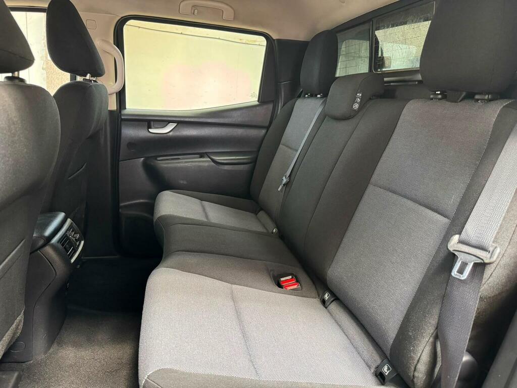 Mercedes-Benz X Class Grey #12