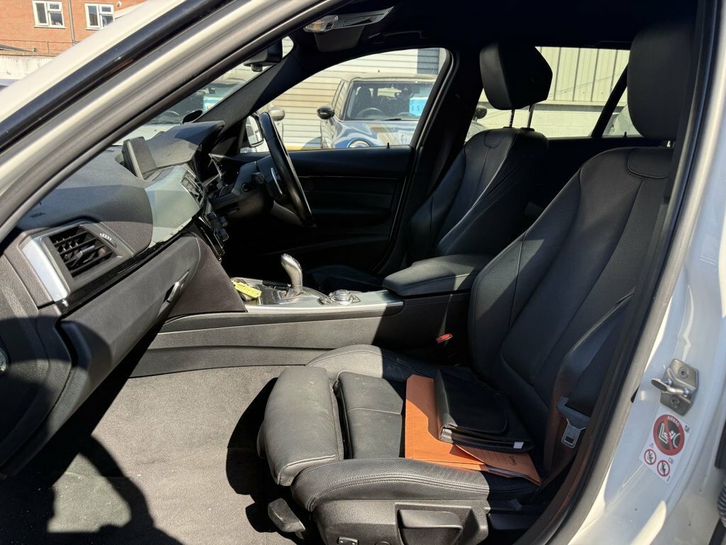 BMW 3 Series 2L M Sport White #6