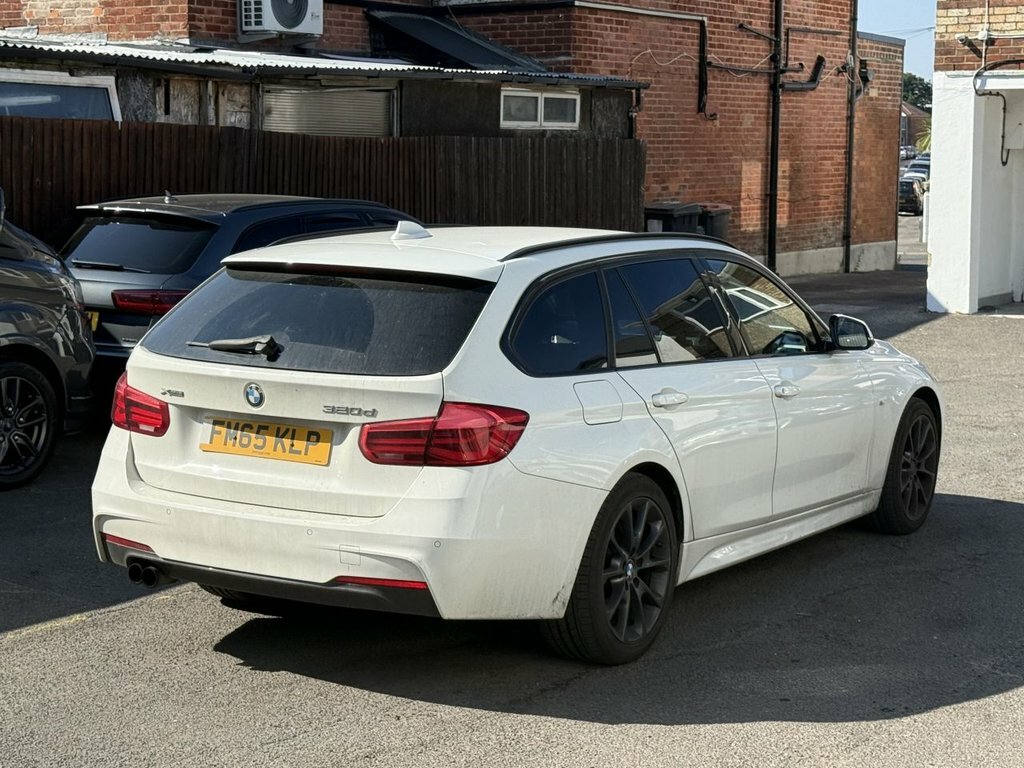 BMW 3 Series 2L M Sport White #4