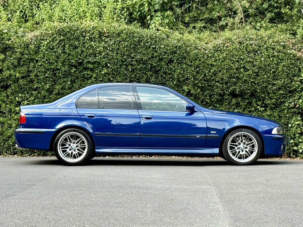 BMW M5 Saloon Blue #2