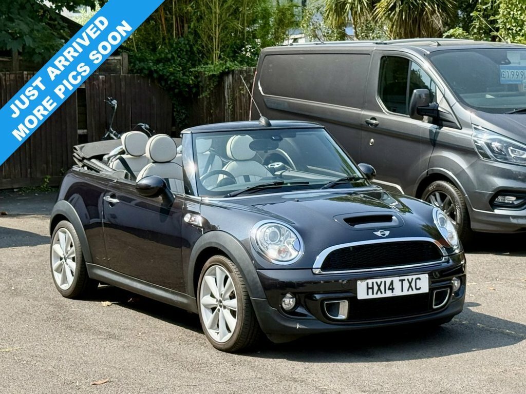 Mini Convertible 1.6L Cooper S Brown