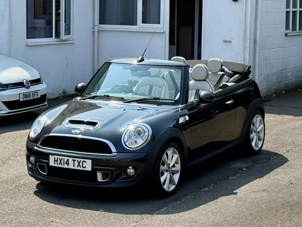 Mini Convertible 1.6L Cooper S Brown #2