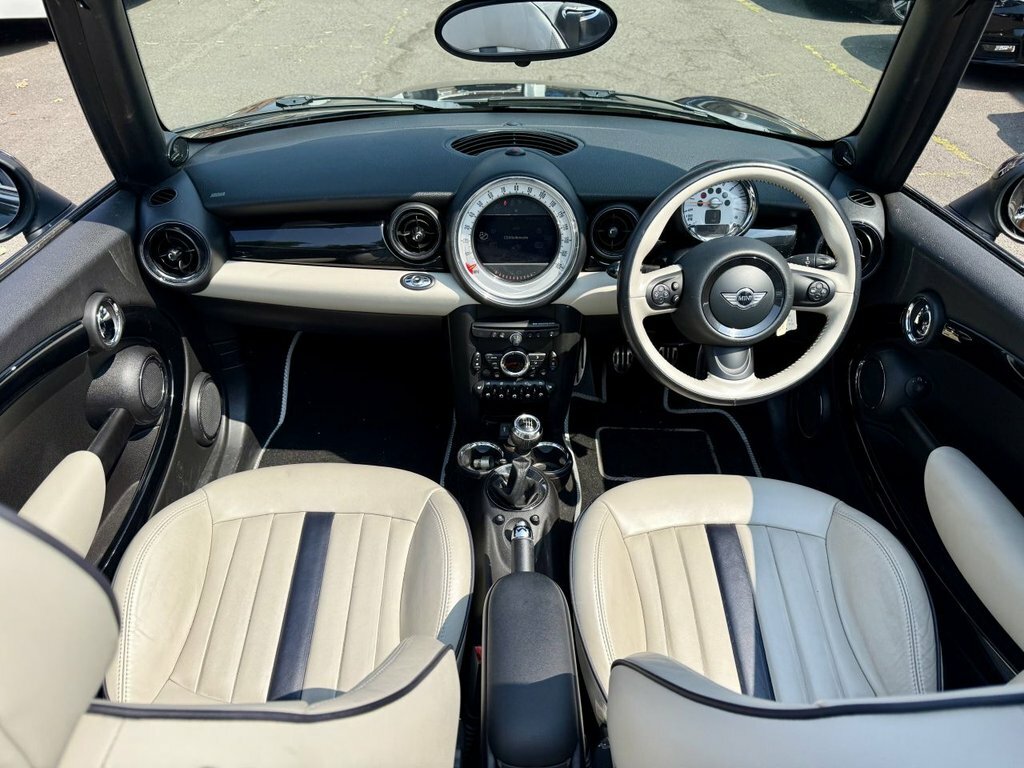 Mini Convertible 1.6L Cooper S Brown #5