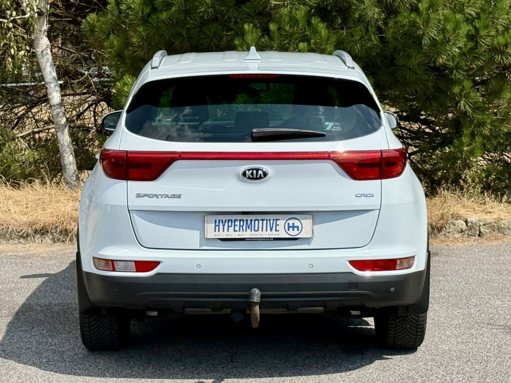 Kia Sportage 2L Kx-3 White #6