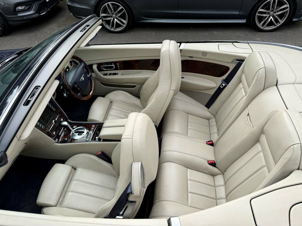 Bentley Continental Gt 6.0 Gt Coupe 552 Bhp Mulliner Silver #11
