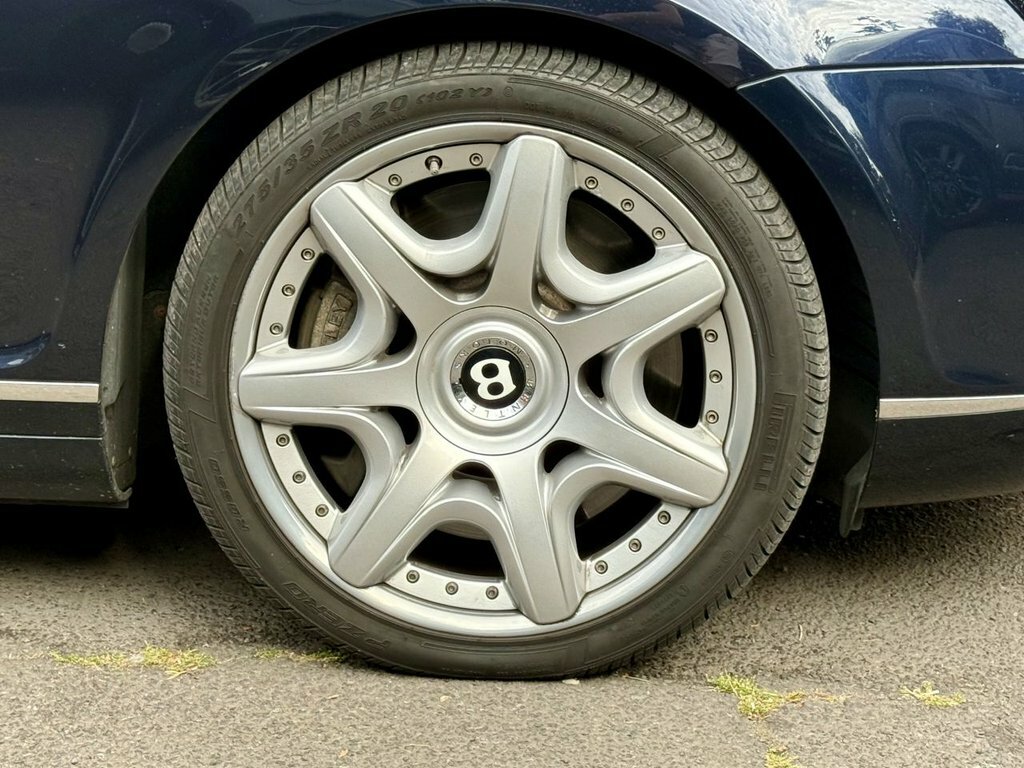 Bentley Continental Gt 6.0 Gt Coupe 552 Bhp Mulliner Silver #16