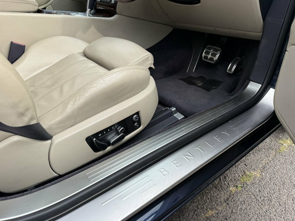 Bentley Continental Gt 6.0 Gt Coupe 552 Bhp Mulliner Silver #15