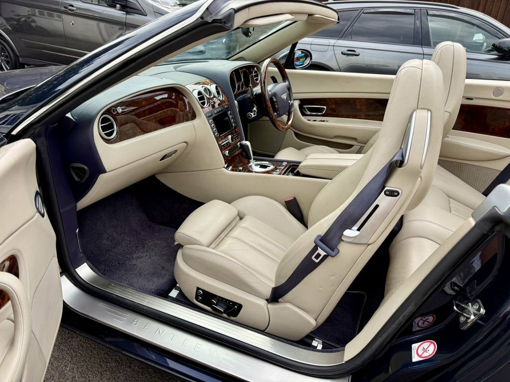 Bentley Continental Gt 6.0 Gt Coupe 552 Bhp Mulliner Silver #9