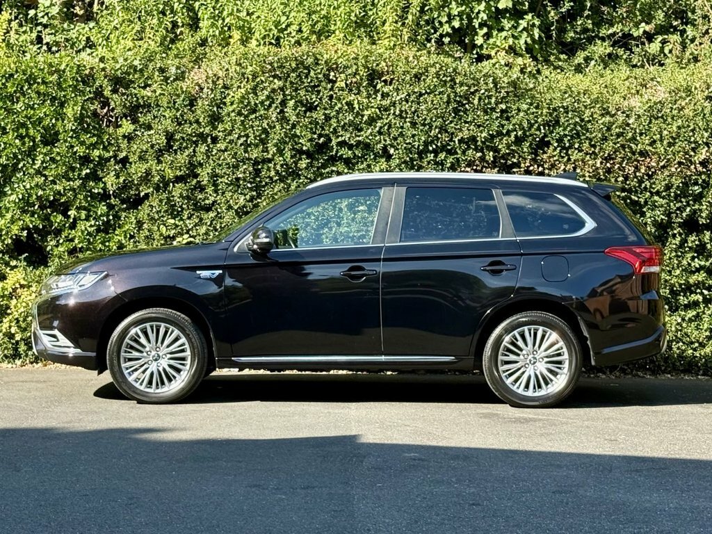 Mitsubishi Outlander 2L Exceed Black #4