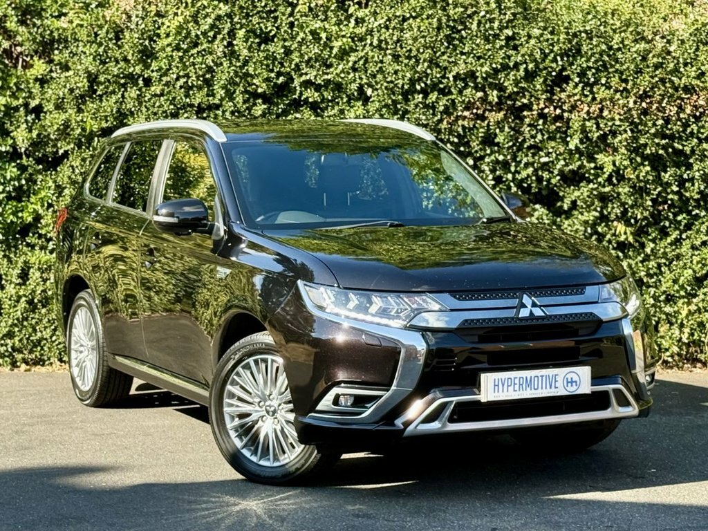Mitsubishi Outlander 2L Exceed Black