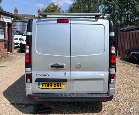 Vauxhall Vivaro 1.6 Vivaro 2900 FD19XRL Silver #4