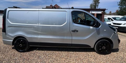 Vauxhall Vivaro 1.6 Vivaro 2900 FD19XRL Silver #2