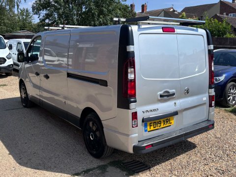 Vauxhall Vivaro 1.6 Vivaro 2900 FD19XRL Silver #5