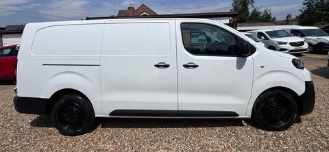 Peugeot Expert 1.6 Expert Professional FP67GZB White #2
