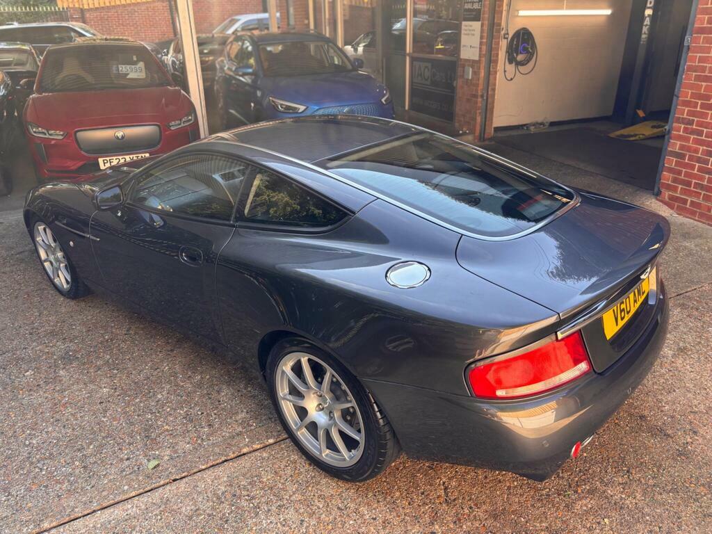 Aston Martin Vanquish V12 Vanquish Silver #25