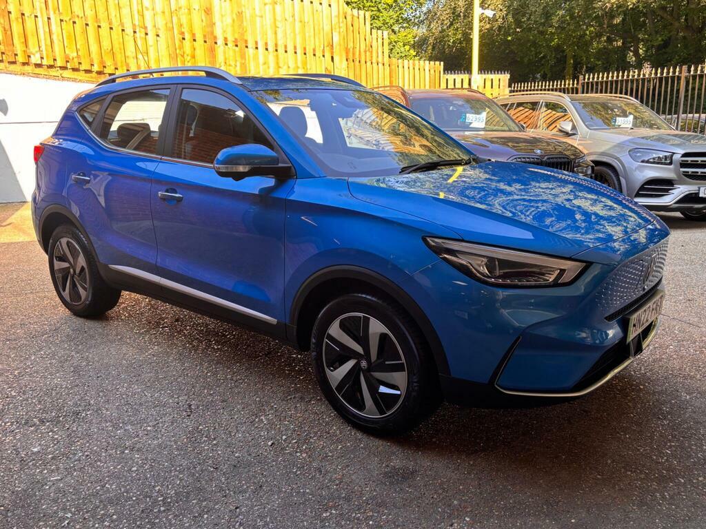 MG ZS 72.6Kwh Trophy Long Range Blue #4