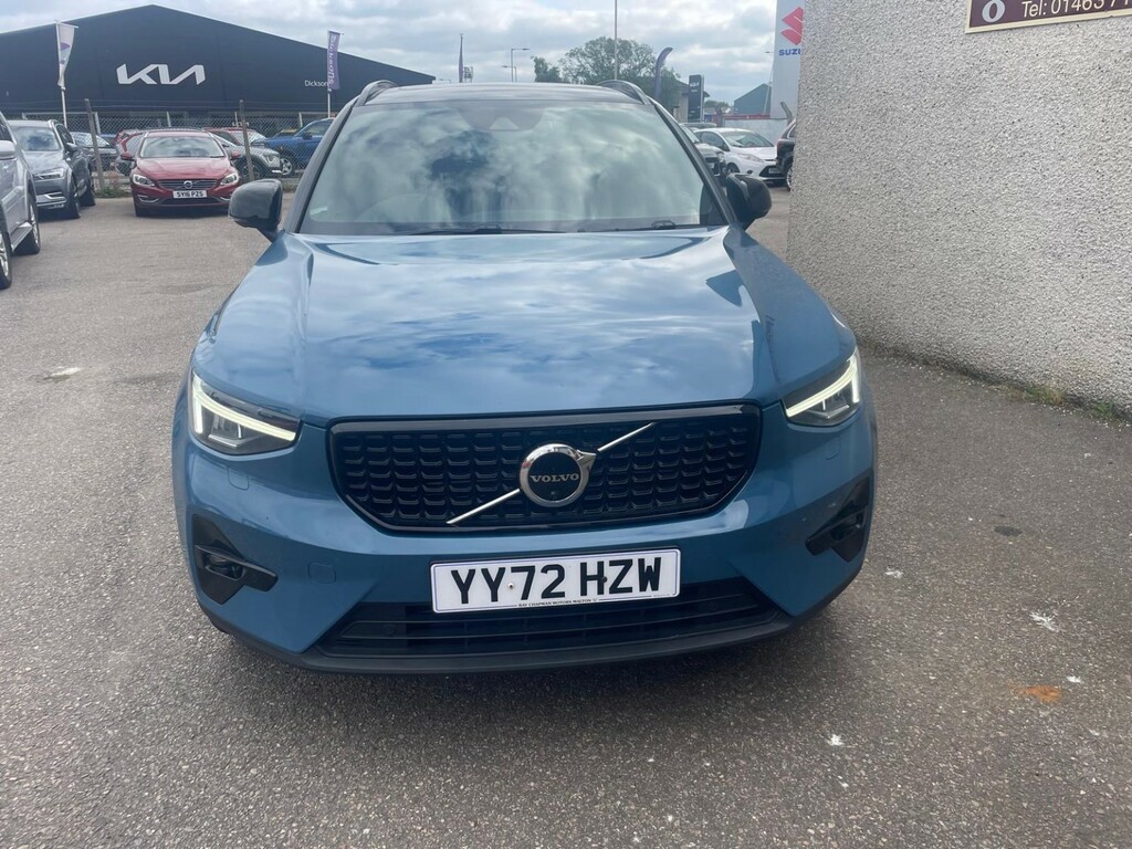 Volvo XC40 1.5 Ultimate T5 262 Hp Blue #2