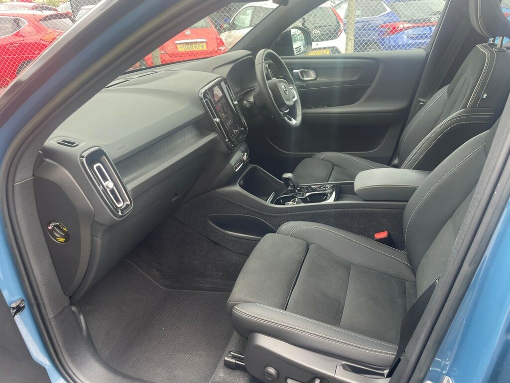Volvo XC40 1.5 Ultimate T5 262 Hp Blue #6