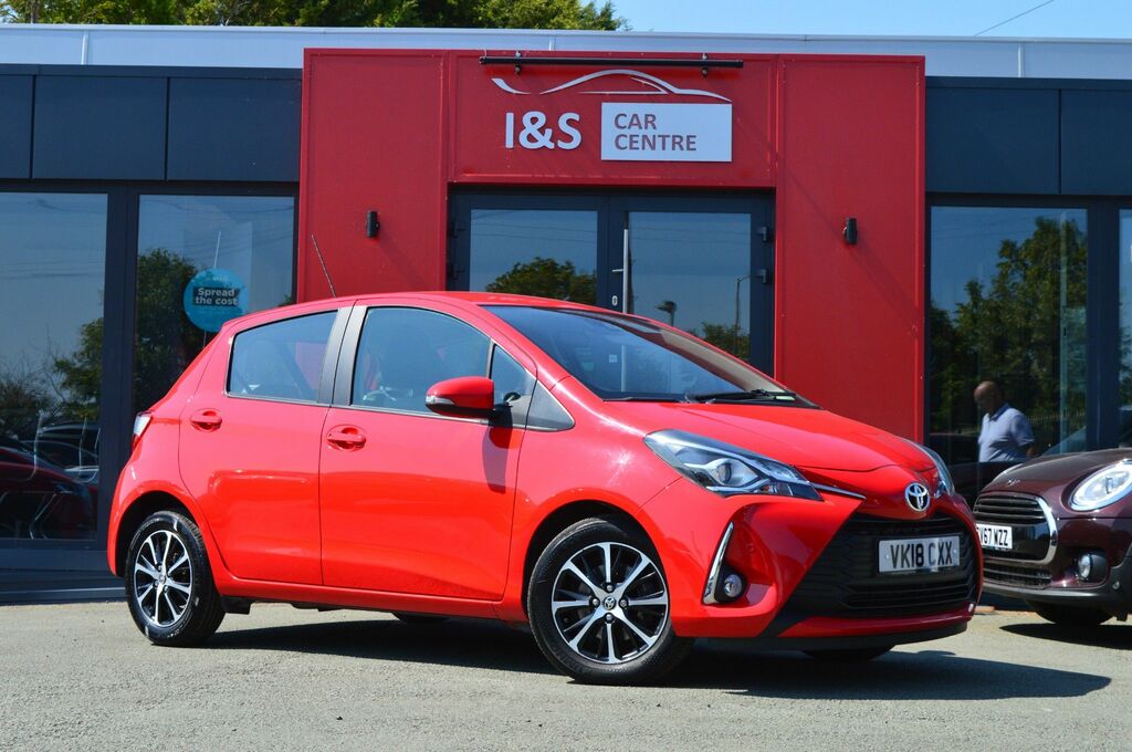 Toyota Yaris Vvt-i Icon Tech Hatchback VK18CXX Red