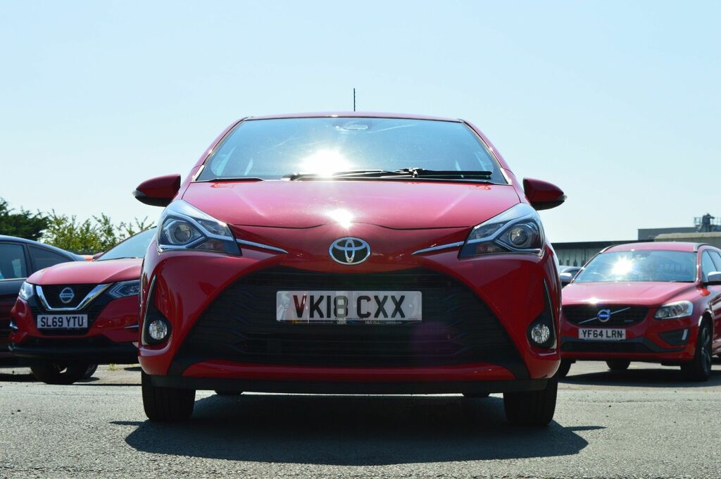 Toyota Yaris Vvt-i Icon Tech Hatchback VK18CXX Red #4