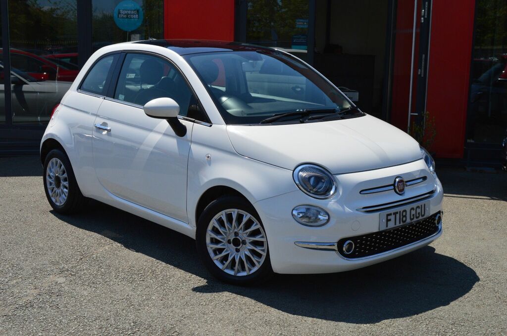 Fiat 500 Lounge Hatchback FT18GGU White #2