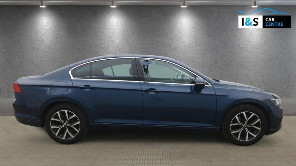 Volkswagen Passat Tsi Evo Se Nav PL70UBH Blue #5