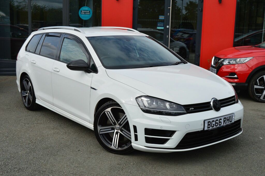 Volkswagen Golf Tsi Bluemotion Tech R BG66RHU White #2