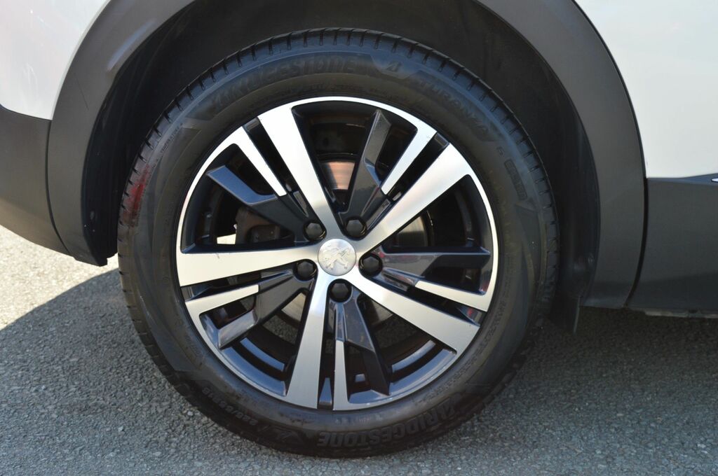 Peugeot 3008 Bluehdi Gt Line Suv KV19EVG White #5
