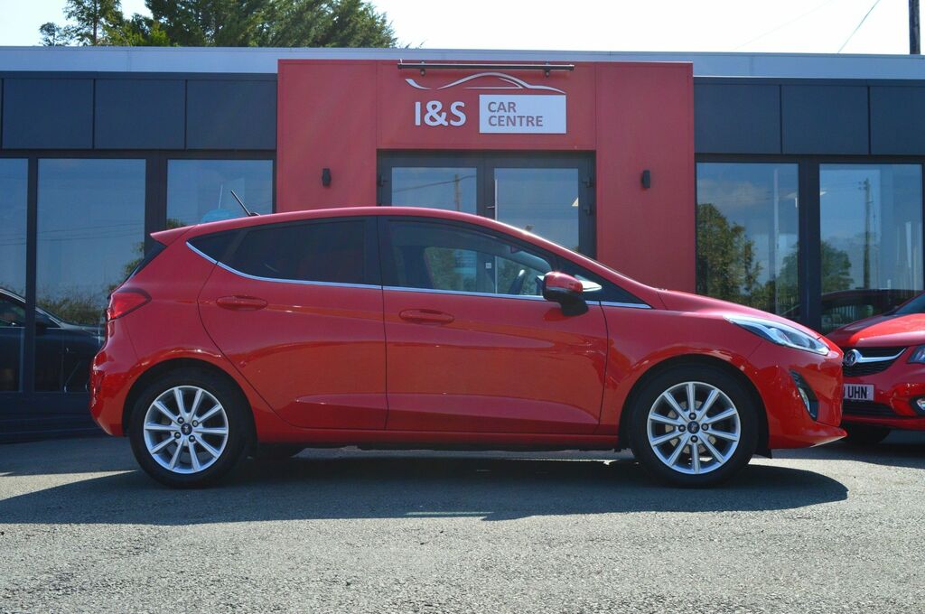 Ford Fiesta Ecoboost Gpf Titanium Hatchback Red #4