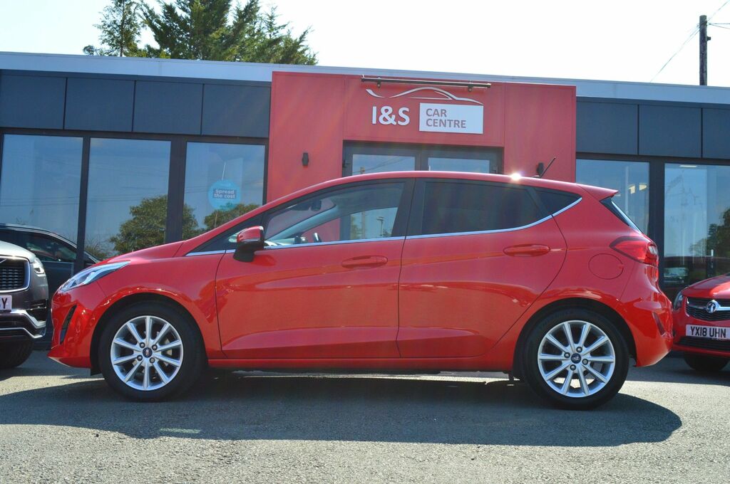 Ford Fiesta Ecoboost Gpf Titanium Hatchback Red #5
