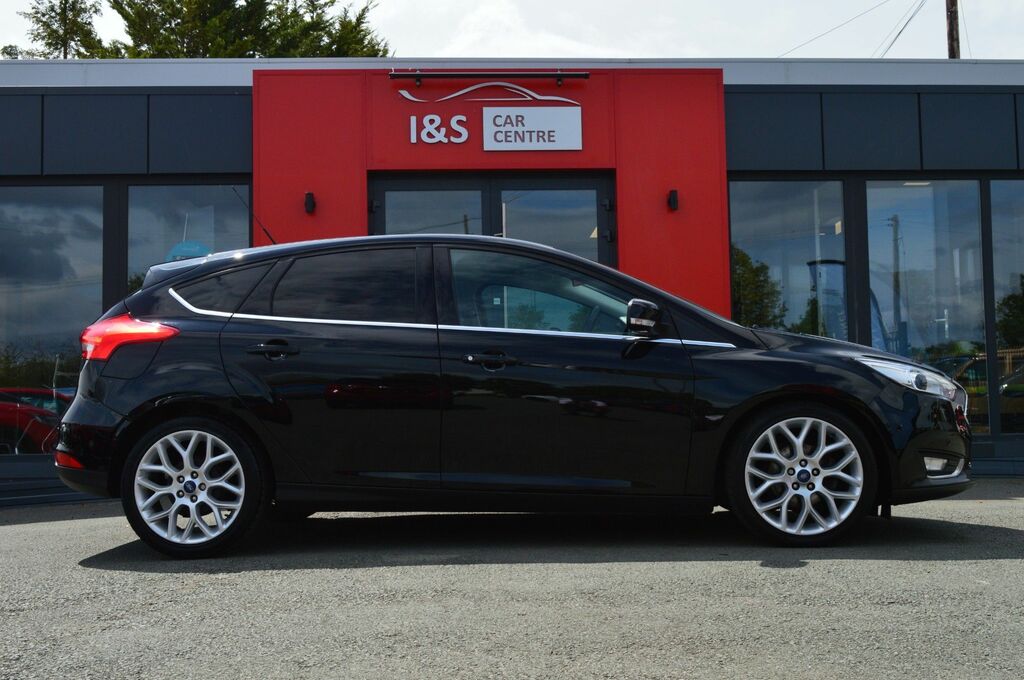 Ford Focus Tdci Titanium X Hatchback Black #4