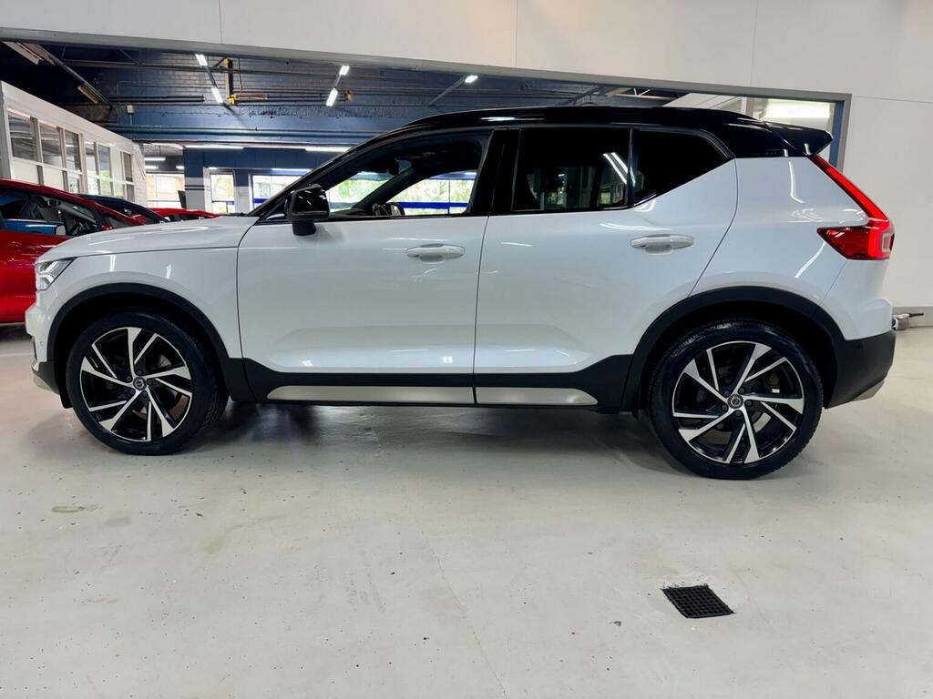Volvo XC40 Suv 2.0 T4 R-design Awd Euro 6 Ss 201 White #6